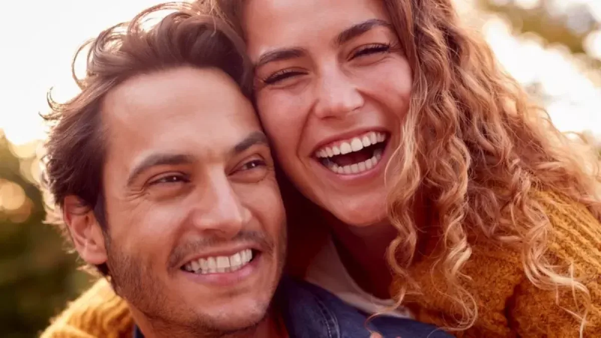 La sonrisa puede influir en nuestras emociones, según estudios recientes