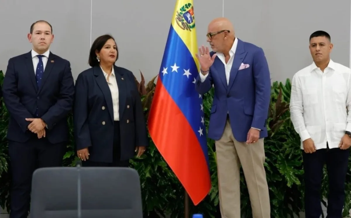 Venezuela aprueba reforma judicial para reducir influencia legislativa en TSJ