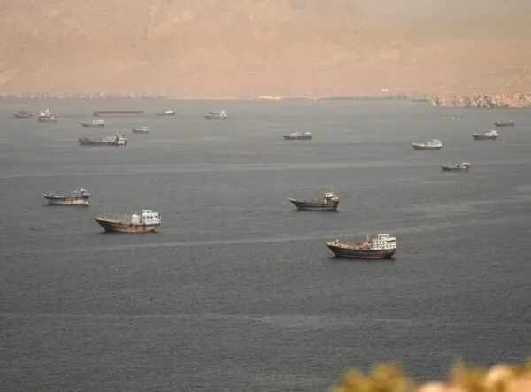 Irán y Pakistán dialogan para reducir tensiones en el Golfo Pérsico