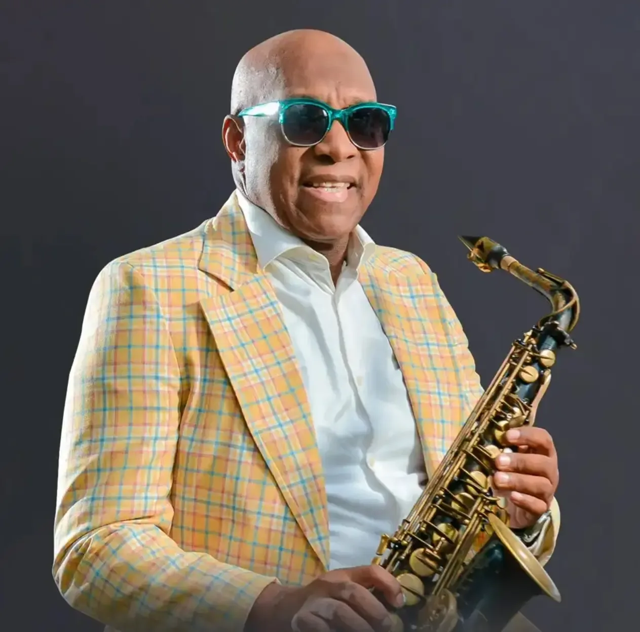 El saxofón: el único instrumento que requiere lectura de partituras en el merengue típico