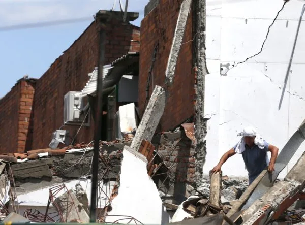 Terremoto en Colombia deja 273 fallecidos y miles de afectados