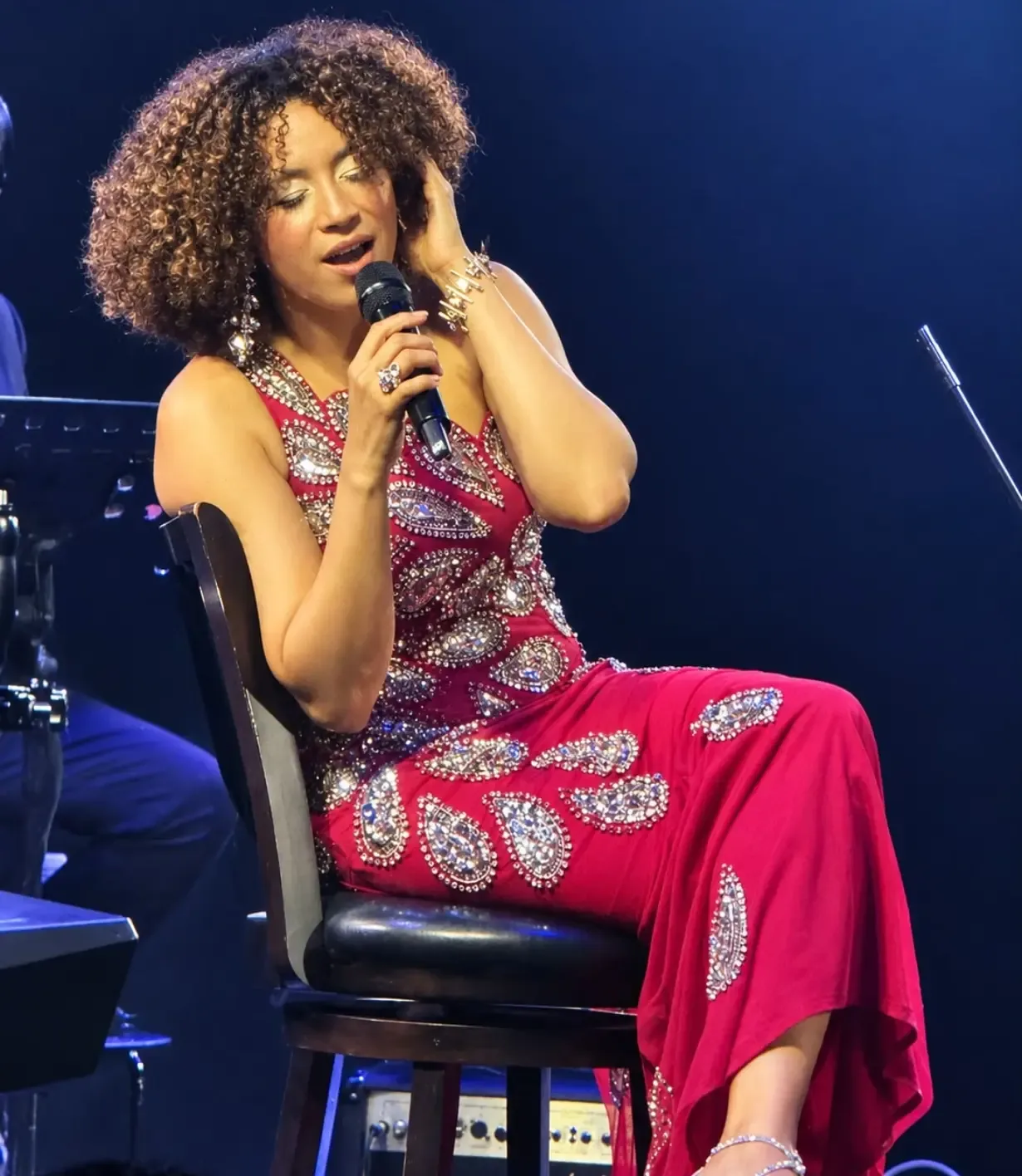 Stephany Ortega brilla en concierto íntimo en el Teatro Nacional