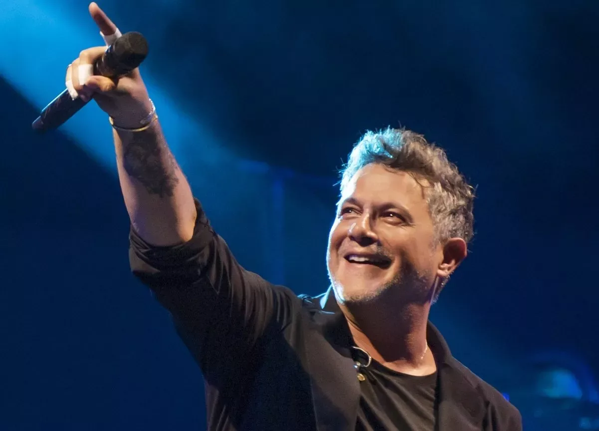 Alejandro Sanz y Vanessa Martín conmueven al Foro GNP con gira '¿Y ahora qué?'