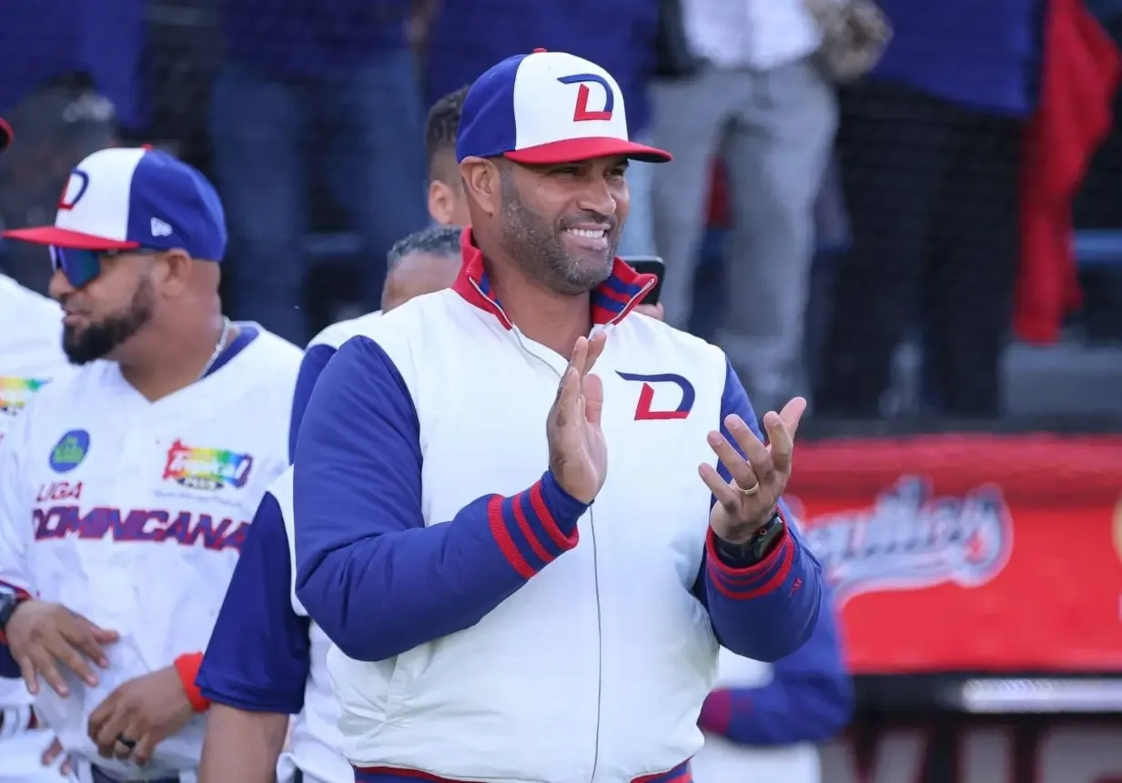 Pujols y Linares lideran la lista de candidatos para dirigir a los Filis