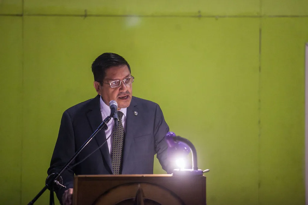 Presidente Abinader llama a respaldar inicio del año escolar 2026-2027