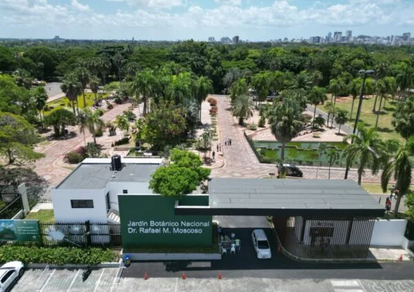 Jardín Botánico Nacional celebra 50 años como pulmón verde de RD