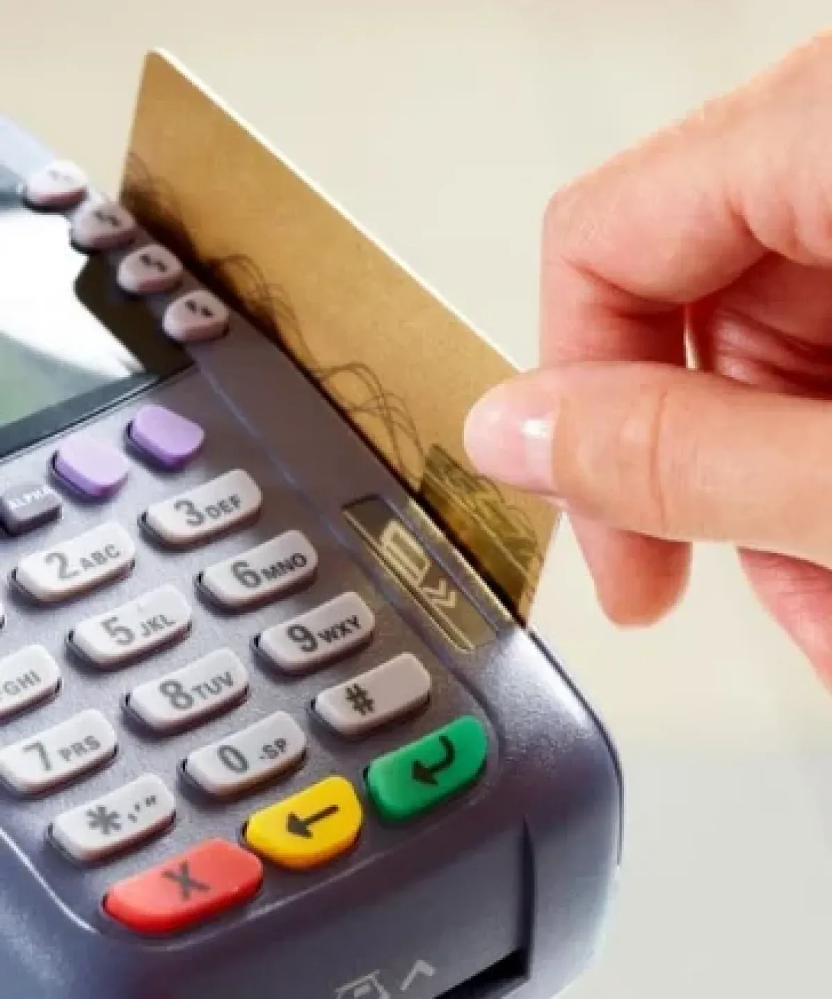 Morosidad de tarjetas de crédito en República Dominicana disminuye a 5.3% en julio de 2026