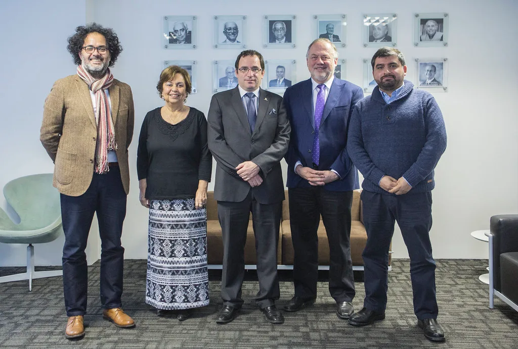 Minerd y Adozona firman acuerdo para vincular educación técnico-profesional con zonas francas