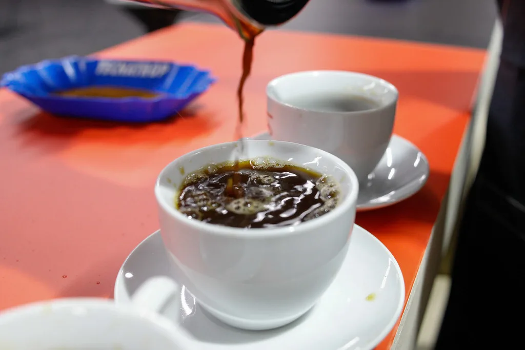 Efemérides del 1 de octubre: café, envejecimiento, música y efemérides históricas