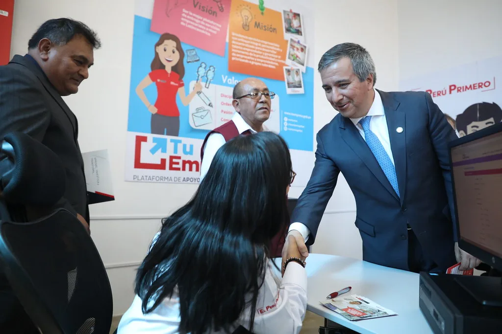 Gobiernos de América Latina analizan integración de servicios públicos en la era digital