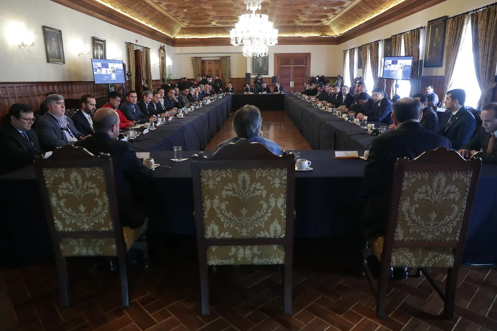 Industriales advierten que fletes y petróleo presionan costos en República Dominicana