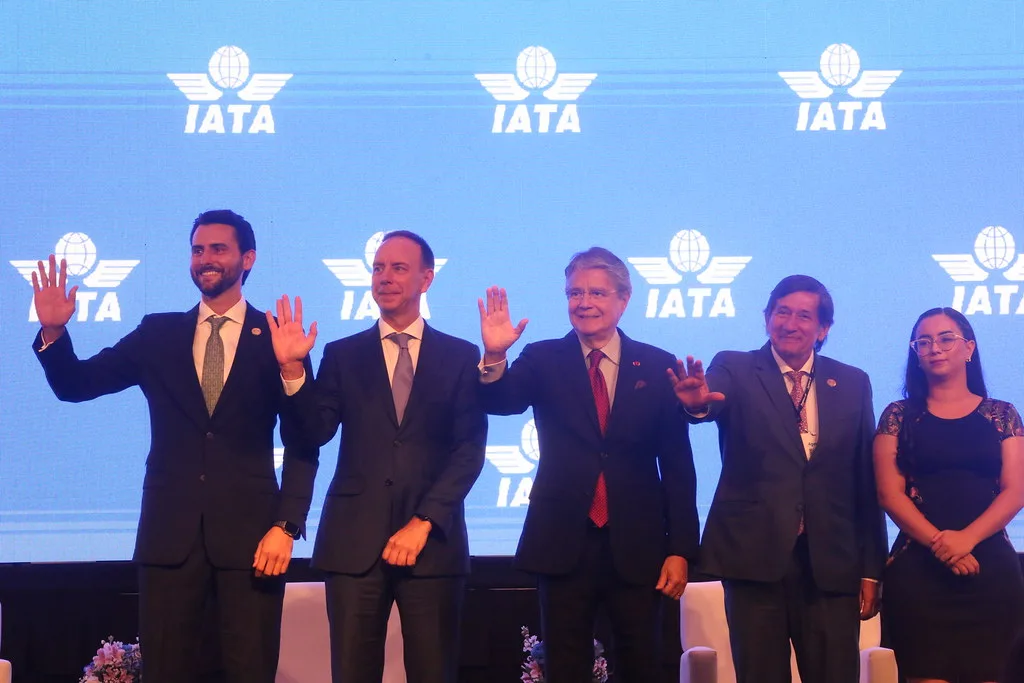 Peña Guzmán impulsa conectividad aérea entre América Latina, Caribe y Medio Oriente