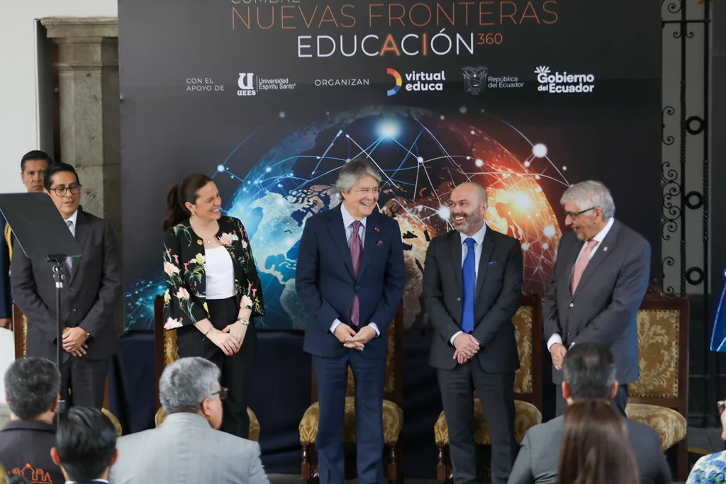 La inteligencia artificial: entre el temor histórico y su impacto real en educación y cultura
