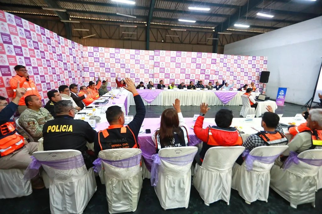 Carlos Manuel Paulino Cárdenas asume como director ejecutivo de la Defensa Civil