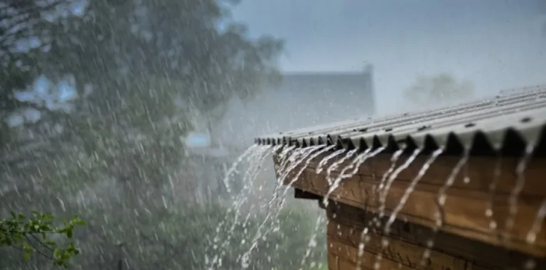 Vaguada provocará lluvias dispersas en varias regiones del país este martes