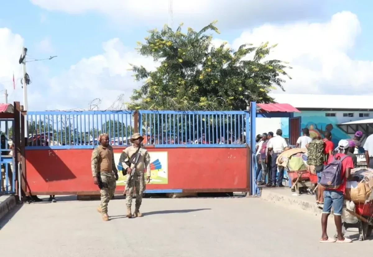 Aduanas implementa nuevas reglas para tránsito de mercancías hacia Haití desde el 15 de septiembre