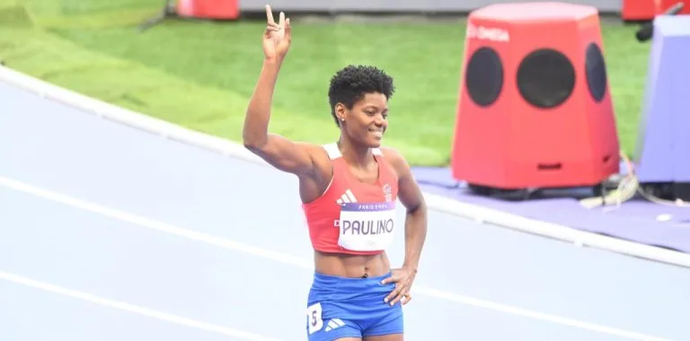 Marileidy Paulino avanza a la final de los 400 metros planos en los Juegos Centroamericanos y del Caribe 2026