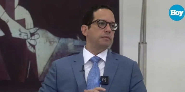 Ministro Freund niega haber dicho que Estado no conoce cantidad de empleados públicos