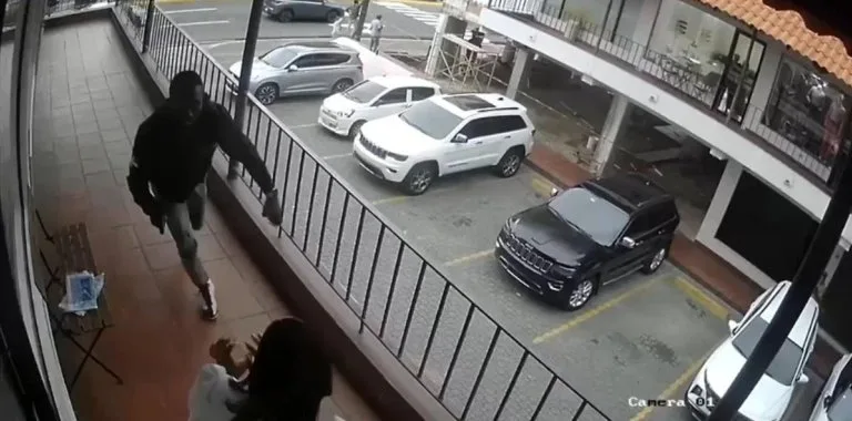 MP solicita prisión preventiva para hombre por asesinato durante intento de robo en Piantini