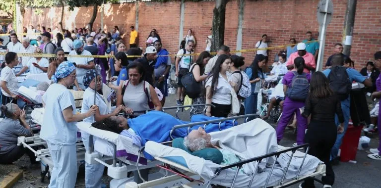Terremoto de 7,4 en Colombia sacude Panamá: evacuaciones preventivas y sin daños reportados