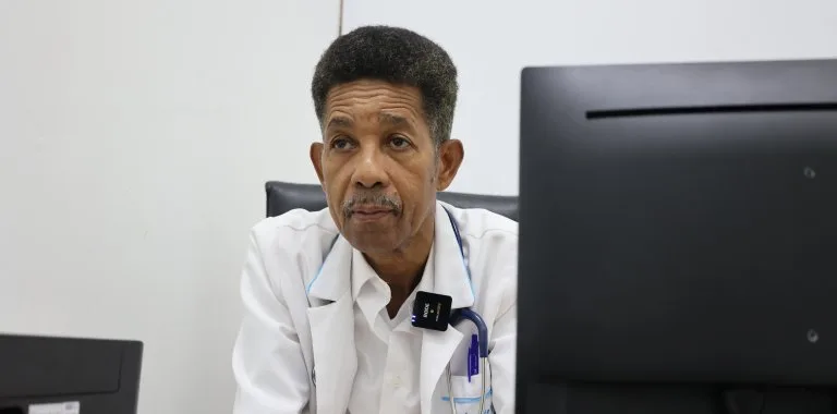 Siete virus respiratorios y leptospirosis marcaron un año epidemiológico complejo en RD en 2025