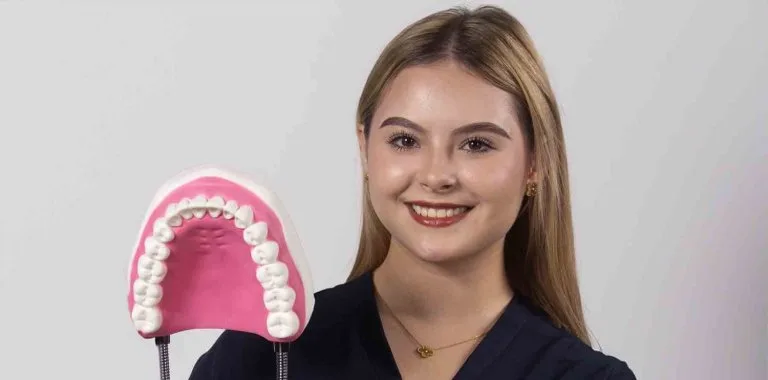 Salud bucodental: prevención como estrategia clave para evitar caries y enfermedades