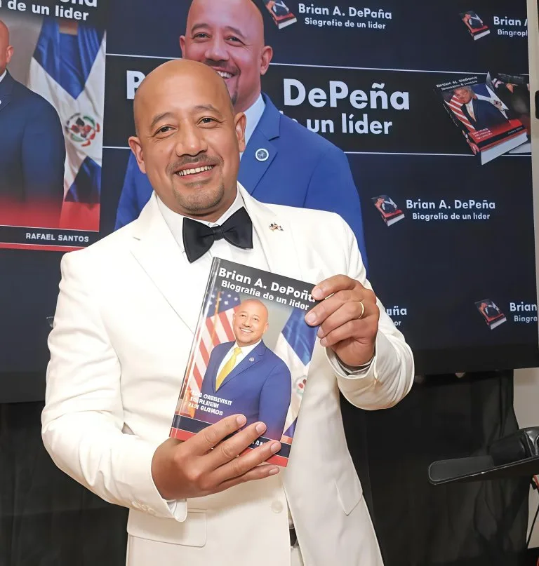 Brian DePeña: de empleado de hotel en RD a alcalde de Lawrence, EE.UU.