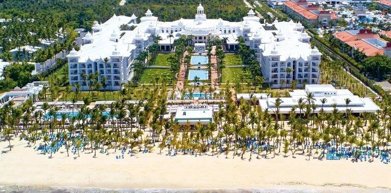 Hotel RIU se pronuncia tras fallecimiento de turista en isla Saona