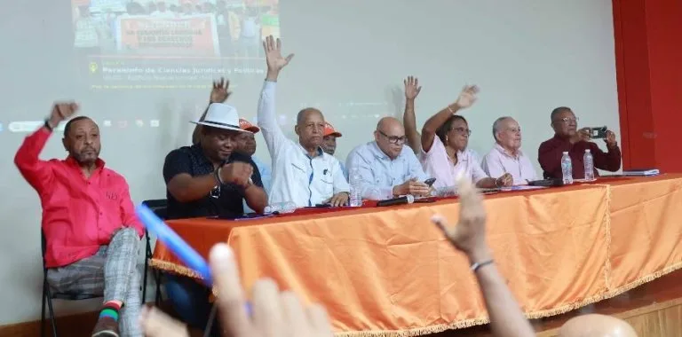 UCT rechaza contrarreforma laboral y denuncia debilidad sindical en RD