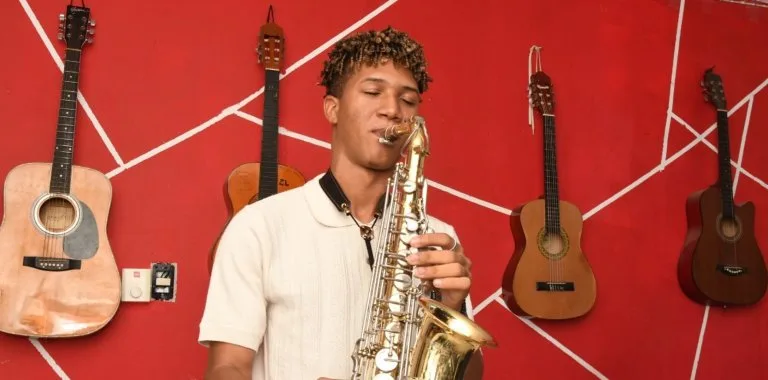 Ángel Sánchez recibe beca Michel Camilo y estudia en Berklee College of Music