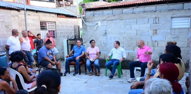 Abel Martínez denuncia presunta mafia en deportaciones de haitianos en RD