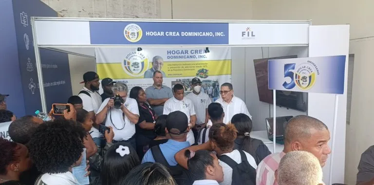 Hogar Crea alerta sobre aumento de perforaciones nasales y palatinas por consumo de cocaína adulterada