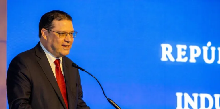 Gobierno interviene 38 comercios asiáticos por prácticas ilegales en 2026