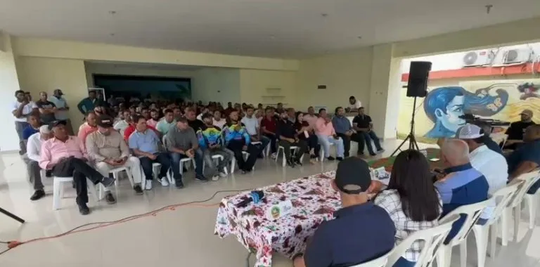 Productores porcinos dominicanos exigen equilibrio entre producción nacional e importaciones