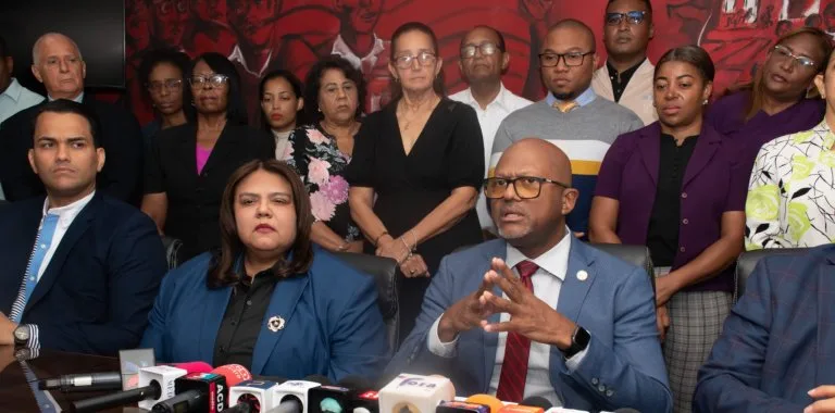 CMD convoca paro nacional de 24 horas por demandas laborales y caso SeNaSa 2.0