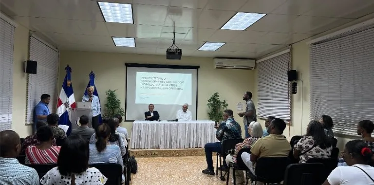 Estudio advierte que concesión minera amenaza fuentes de agua en San Cristóbal