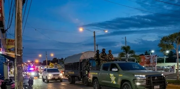 Huelga en San Francisco de Macorís supera 80% de acatamiento con enfrentamientos y movilizaciones