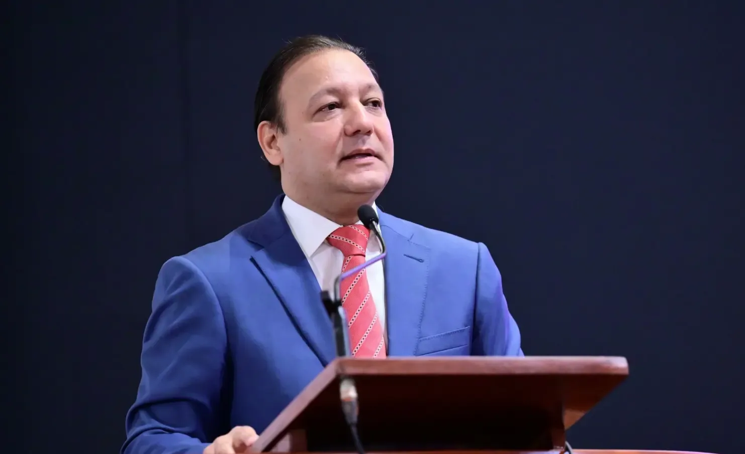 Abel Martínez mantiene candidatura presidencial y complica consulta del PLD