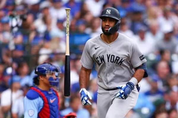 Amed Rosario enfrenta posible salida de los Yankees por bajo rendimiento
