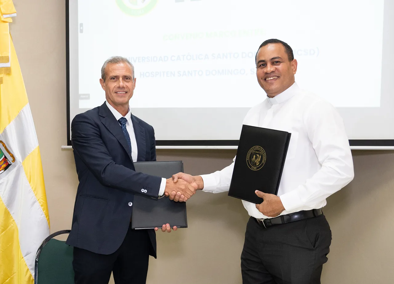 Hospiten y UCSD firman acuerdo para fortalecer formación e investigación en salud