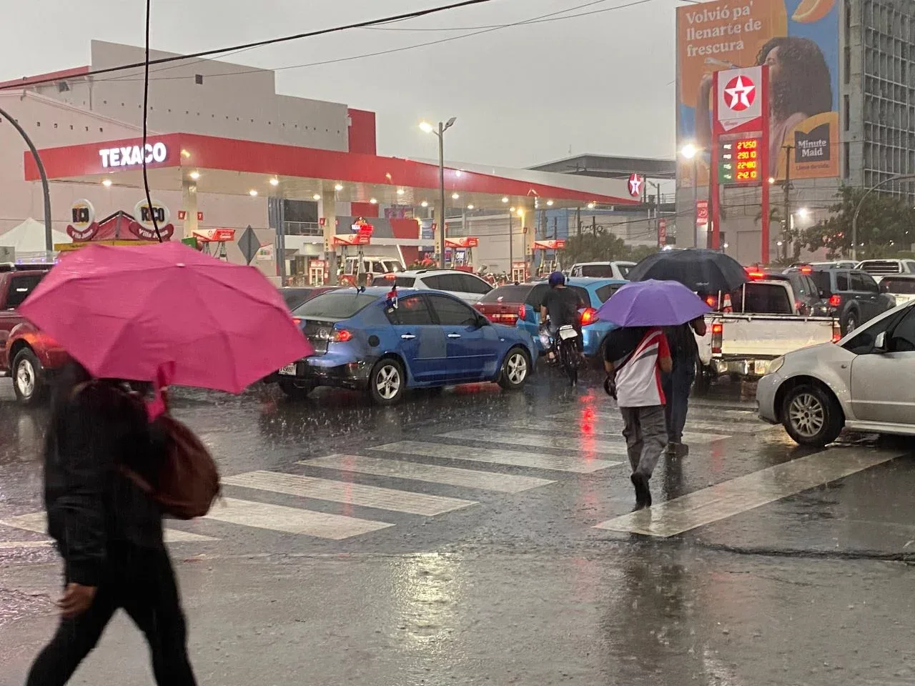 INDOMET pronostica lluvias aisladas por la tarde y aguaceros fuertes para domingo