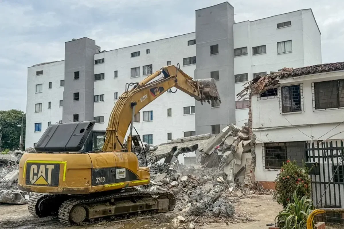 Cali avanza en la reconstrucción tras el terremoto: retiro de escombros y apoyo a familias