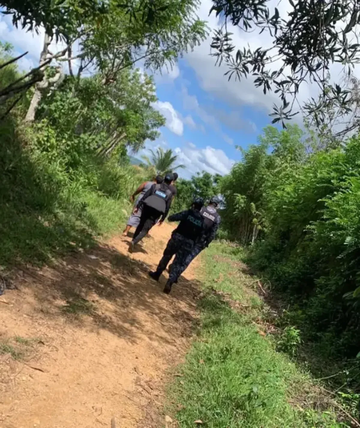 Policía investiga robo de cinco rollos de alambre en comunidad de Guanuma