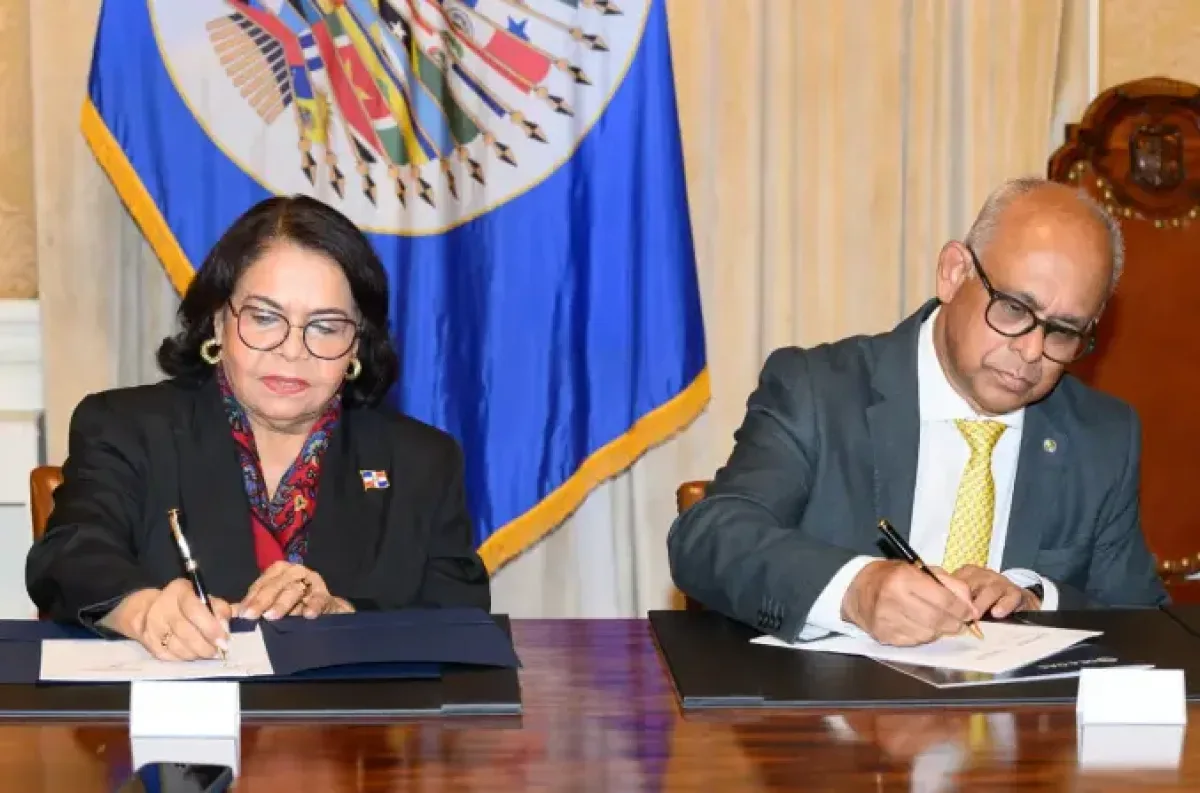 Cámara de Cuentas y OEA acuerdan fortalecer transparencia y prevención del soborno