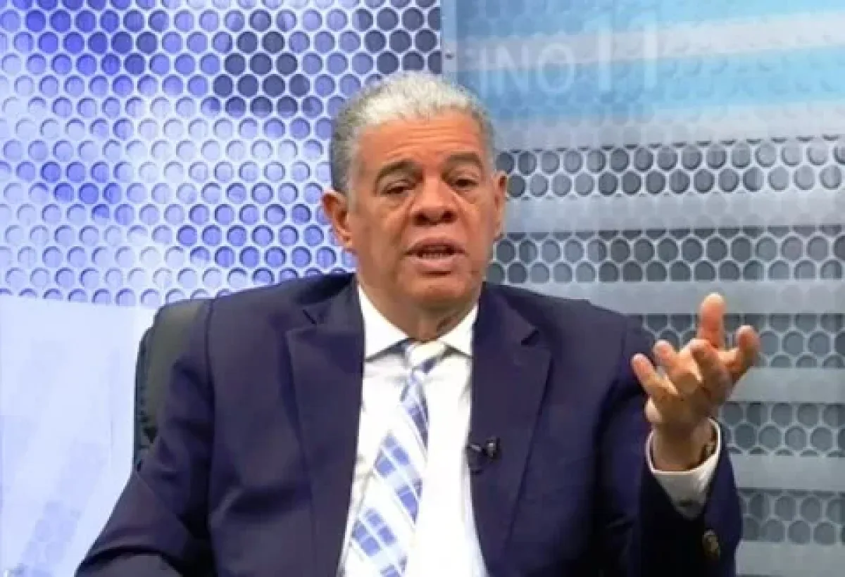 Amarante Baret critica resultados PISA 2025 y pide acciones urgentes en educación
