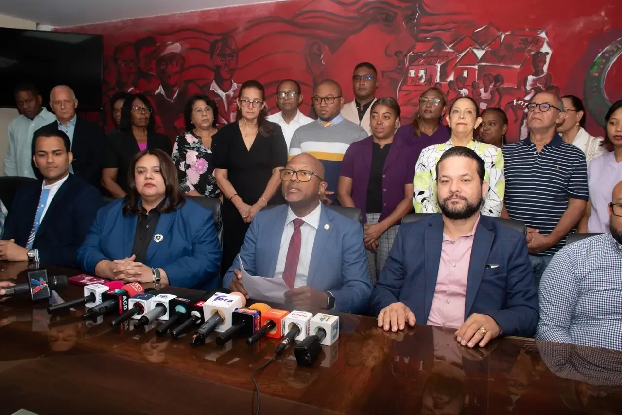 Colegio Médico Dominicano convoca paro nacional de 24 horas para el martes 13 de octubre
