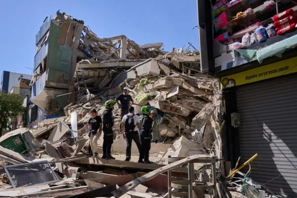 Terremoto de 7.4 pone a prueba al nuevo Gobierno colombiano a solo tres días de su toma de posesión