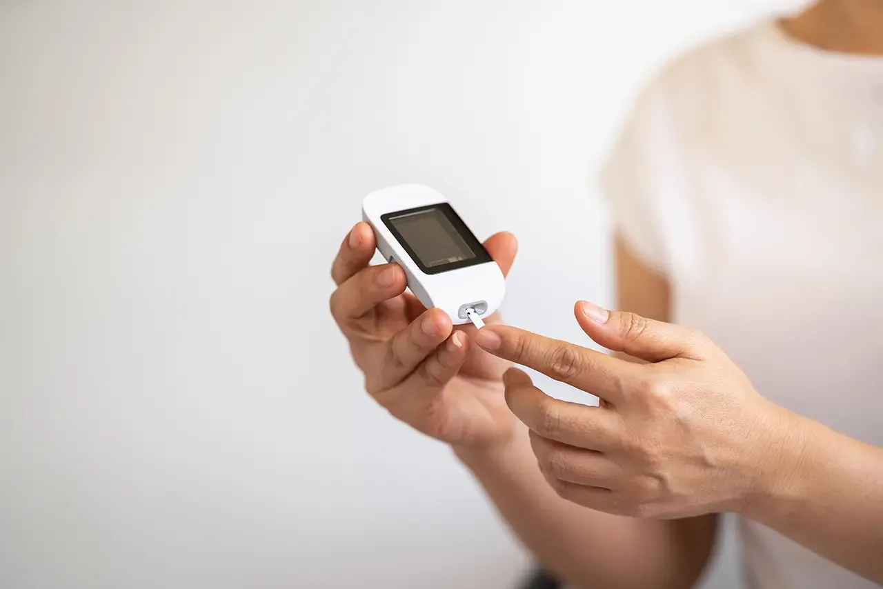 La diabetes puede dañar la visión sin síntomas: la importancia de los exámenes oculares periódicos
