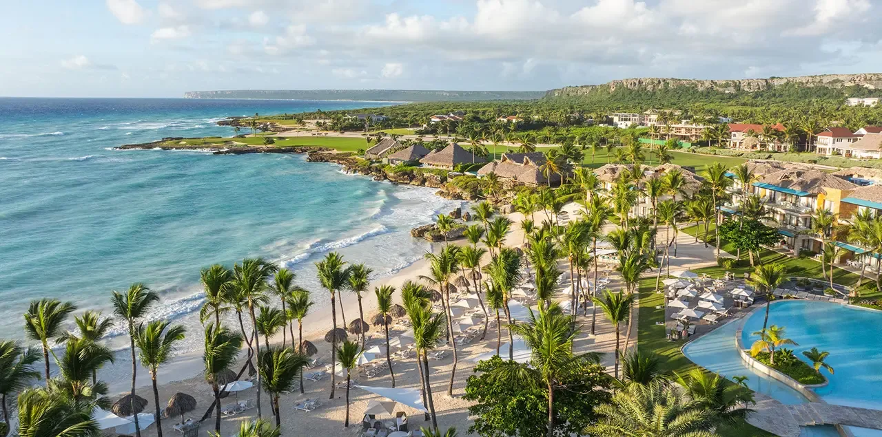 Dos hoteles de Punta Cana entre los mejores resorts del Caribe 2026
