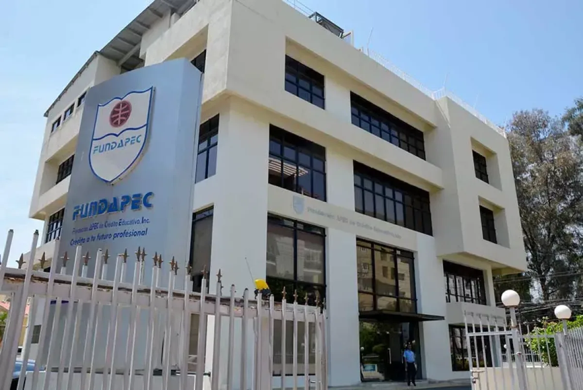 FUNDAPEC impulsa diálogo empresarial para fortalecer el desarrollo del talento humano